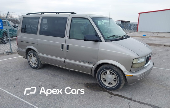 2002 GMC Safari - Image 1 of 5