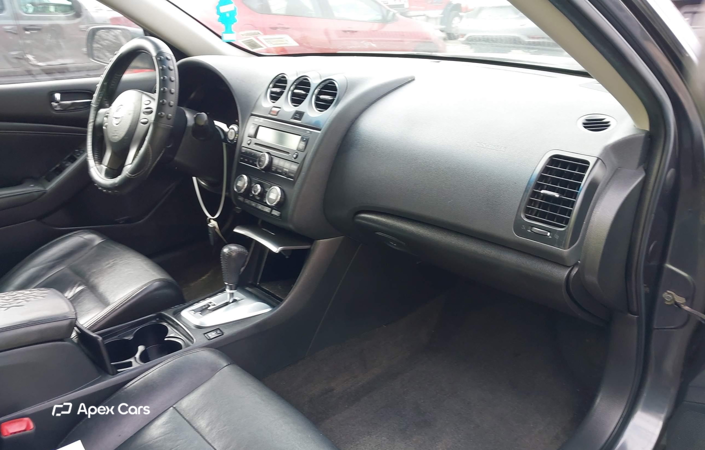 Nissan Altima 2010