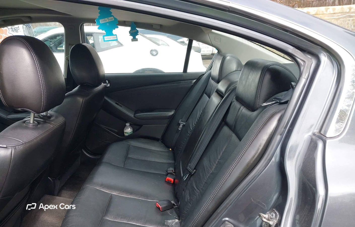 Nissan Altima 2010