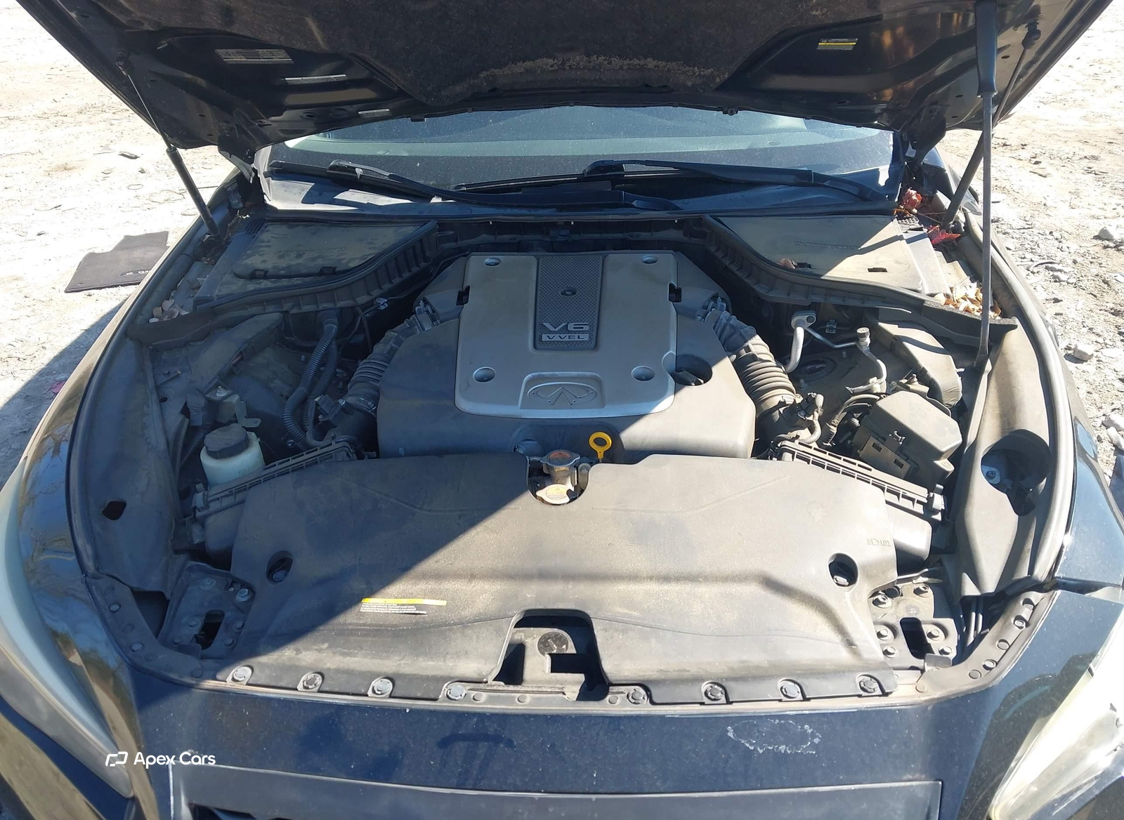 Infiniti Q50 2014