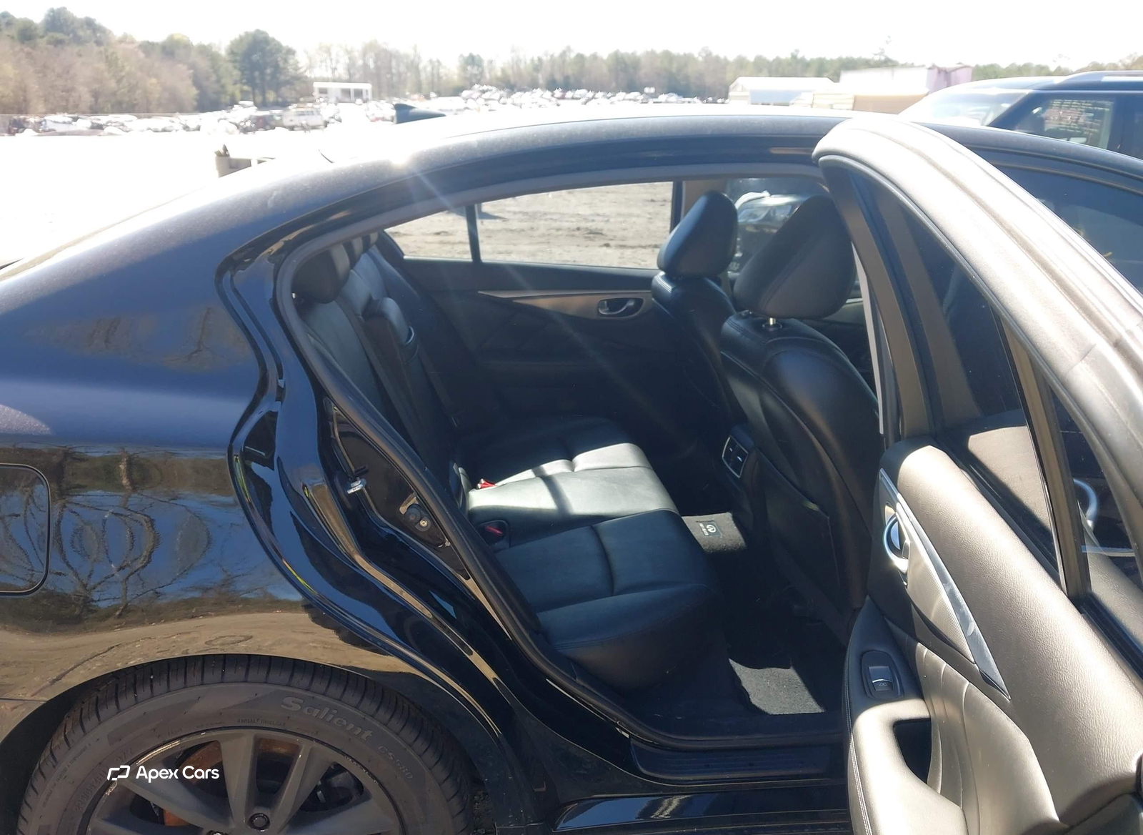 Infiniti Q50 2014