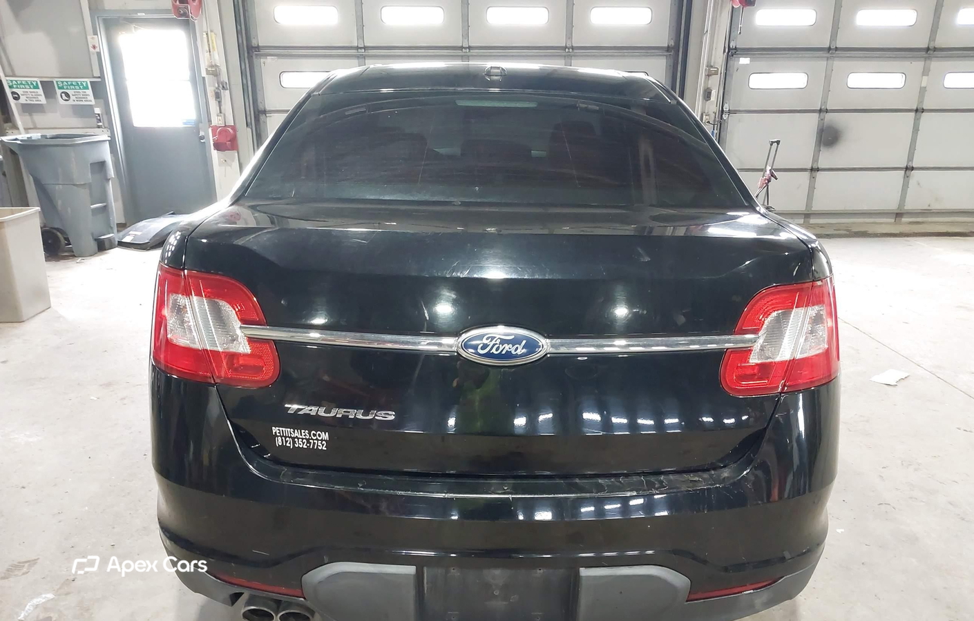 Ford Taurus 2012