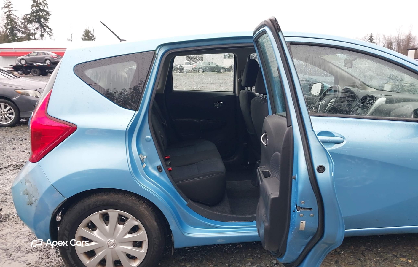 Nissan Versa 2015