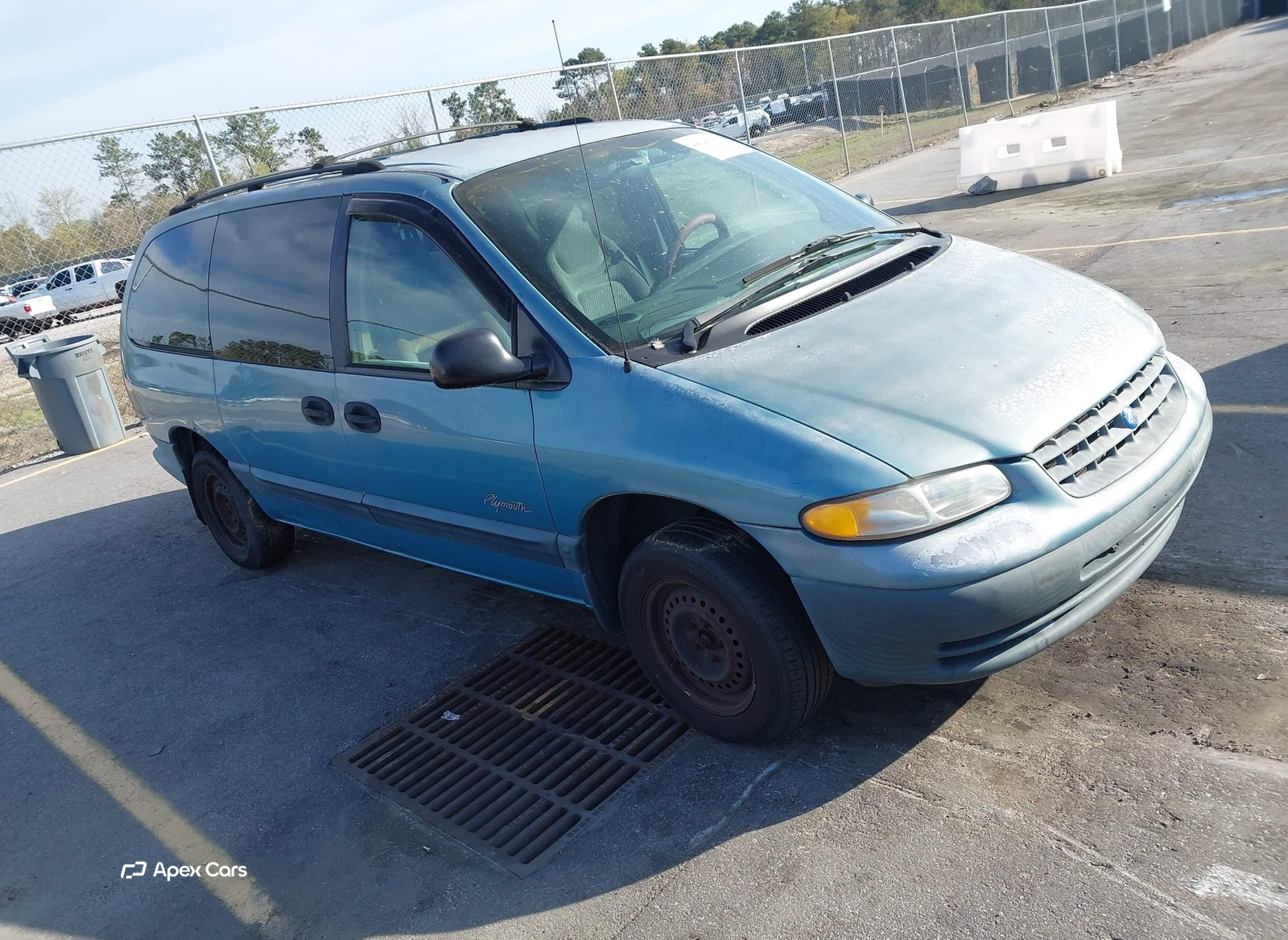 Plymouth Voyager 1998