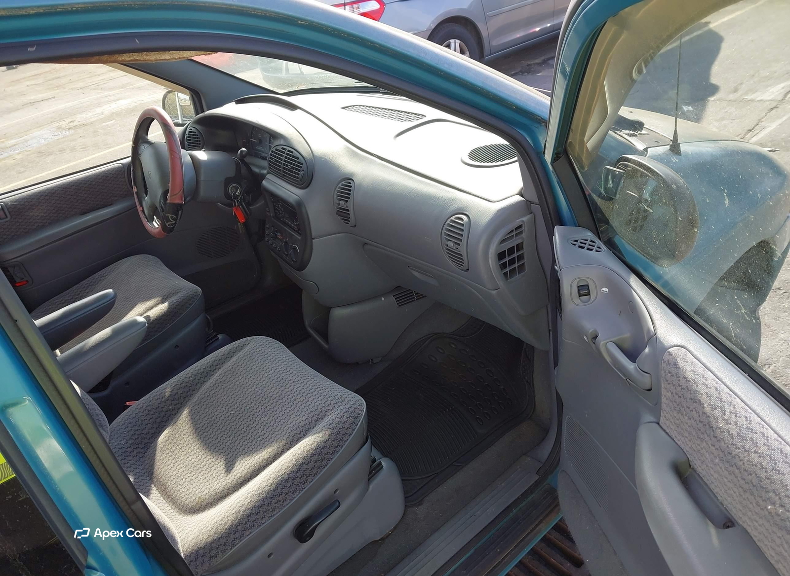 Plymouth Voyager 1998