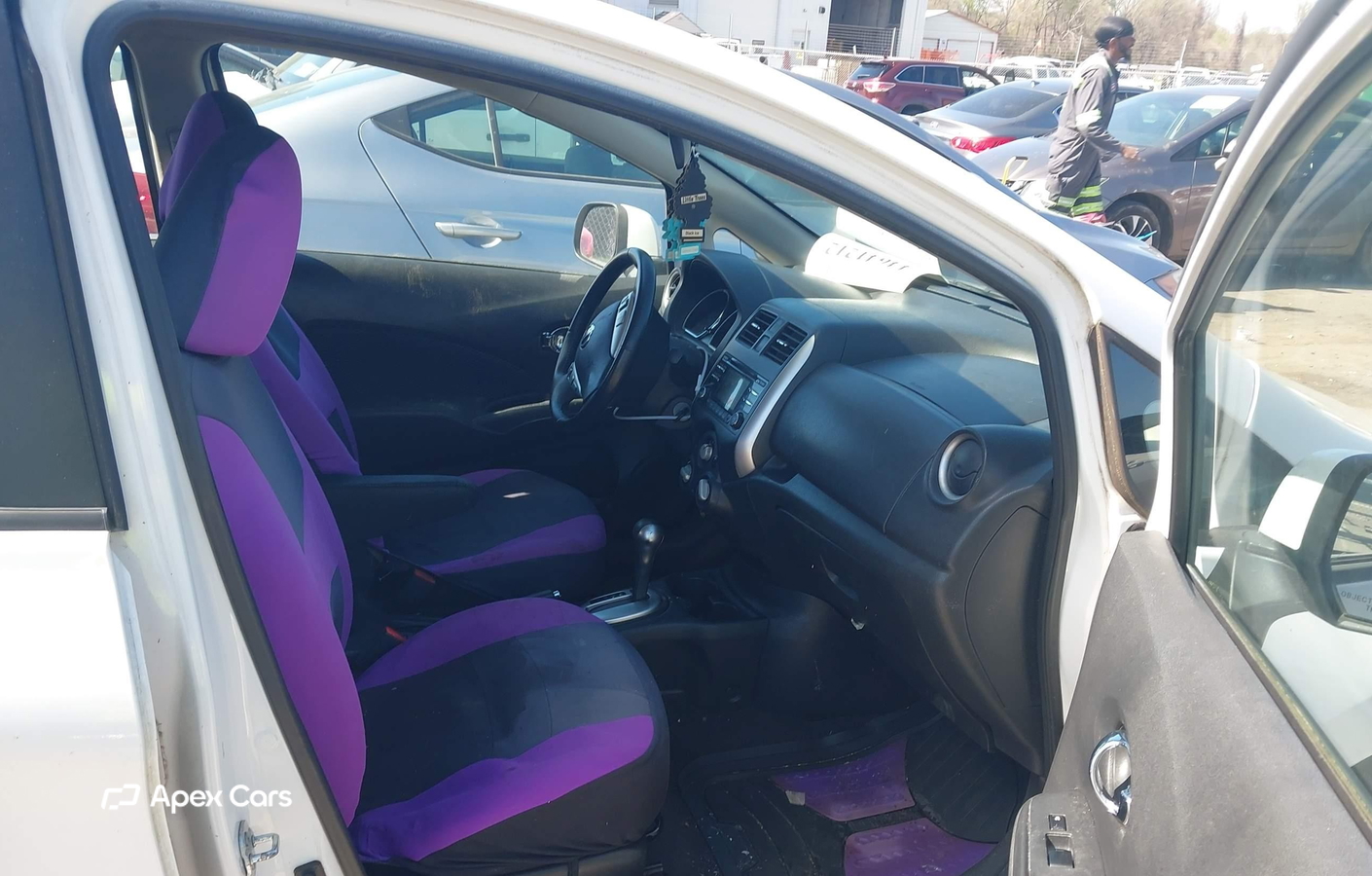 Nissan Versa 2014