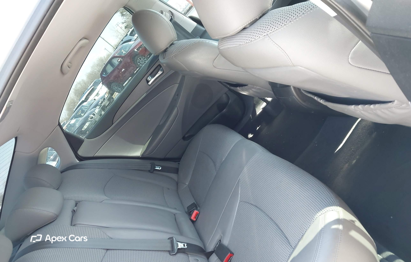 Hyundai Sonata 2011