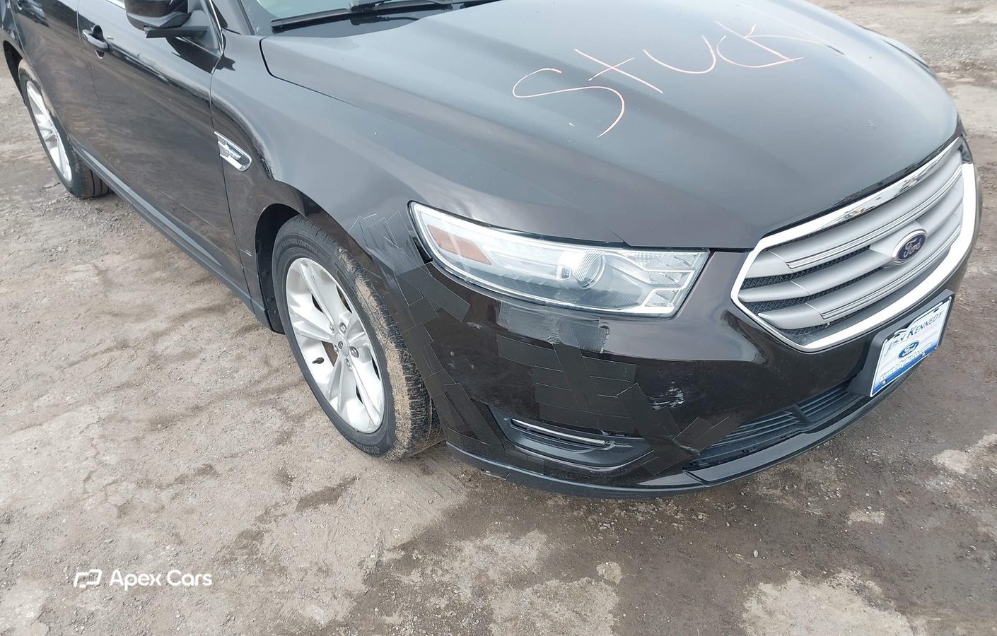 Ford Taurus 2013