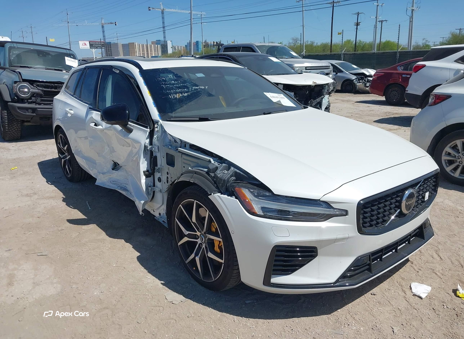 Volvo V60 2024