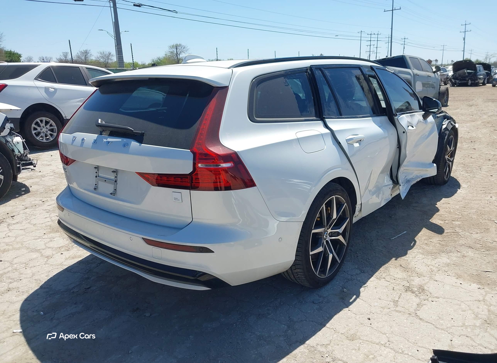 Volvo V60 2024