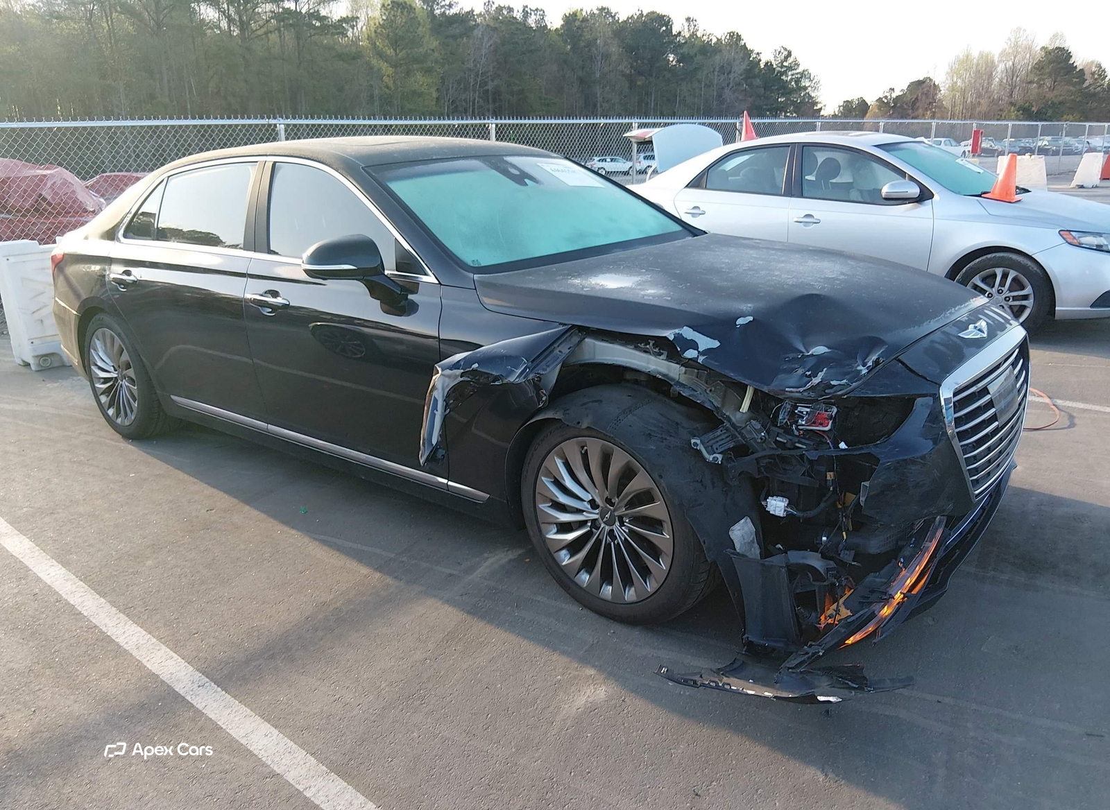 Genesis G90 2017