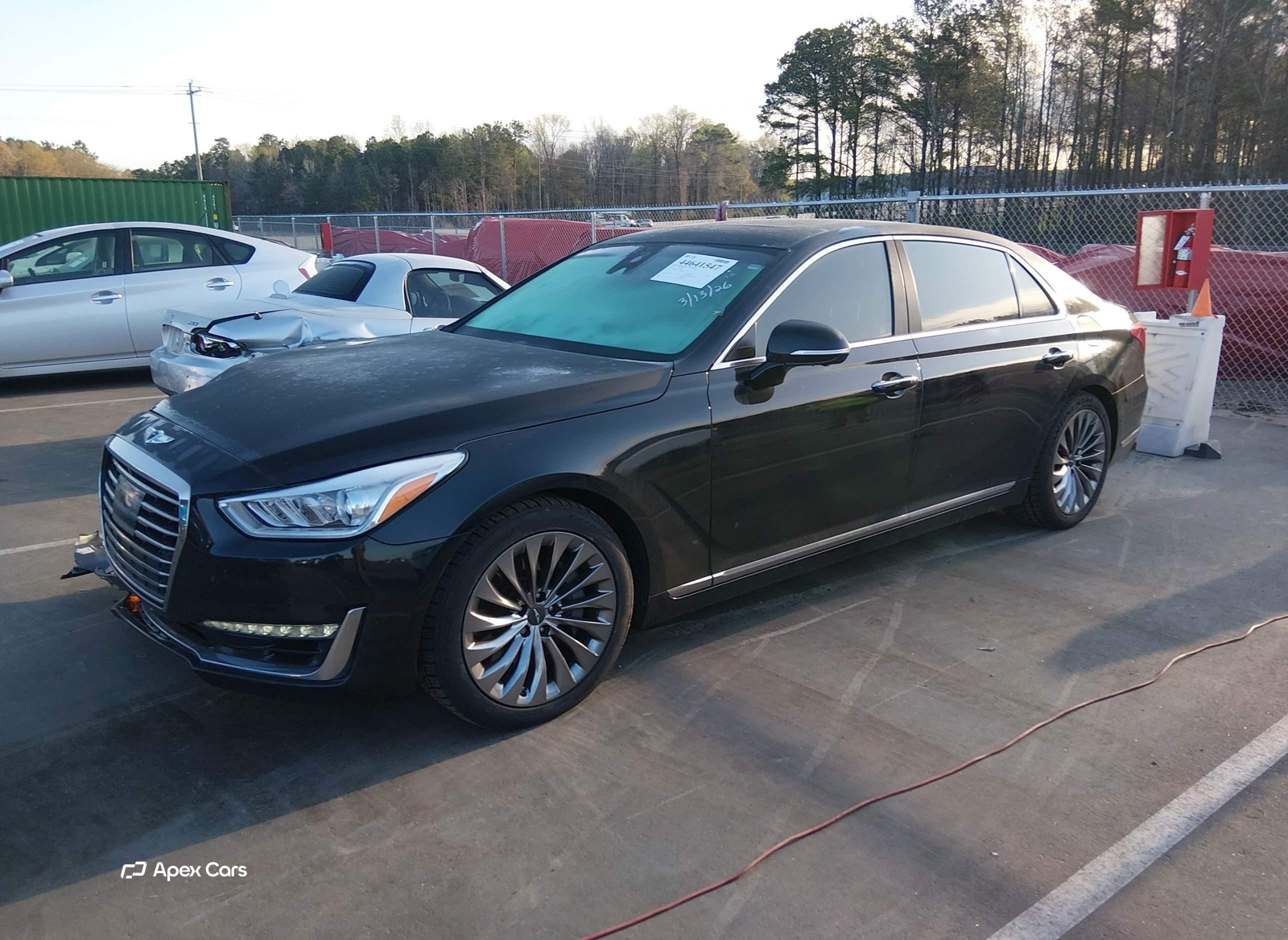 Genesis G90 2017