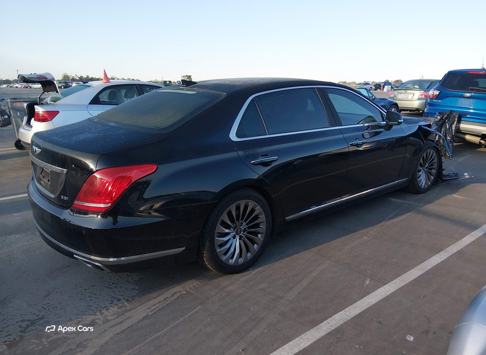Genesis G90 2017