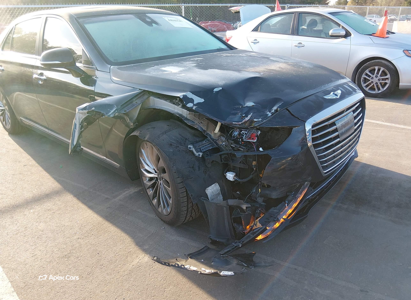 Genesis G90 2017