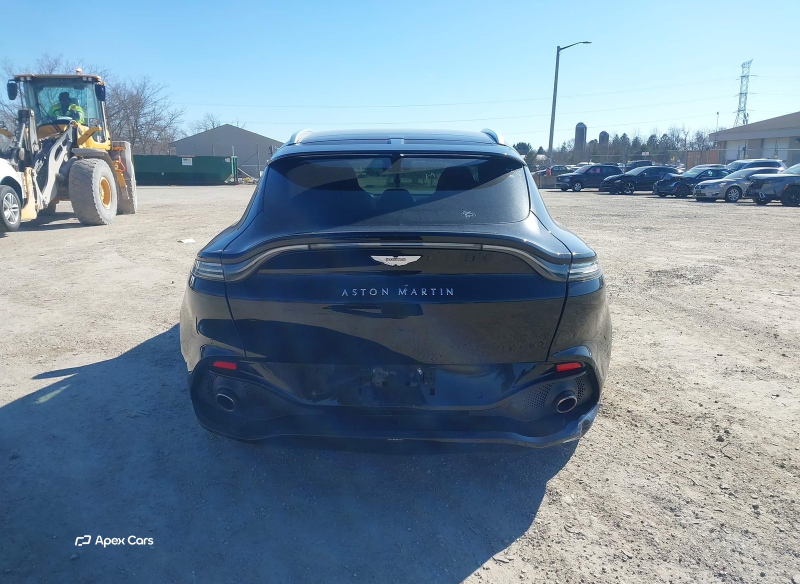 Aston Martin DBX 2021