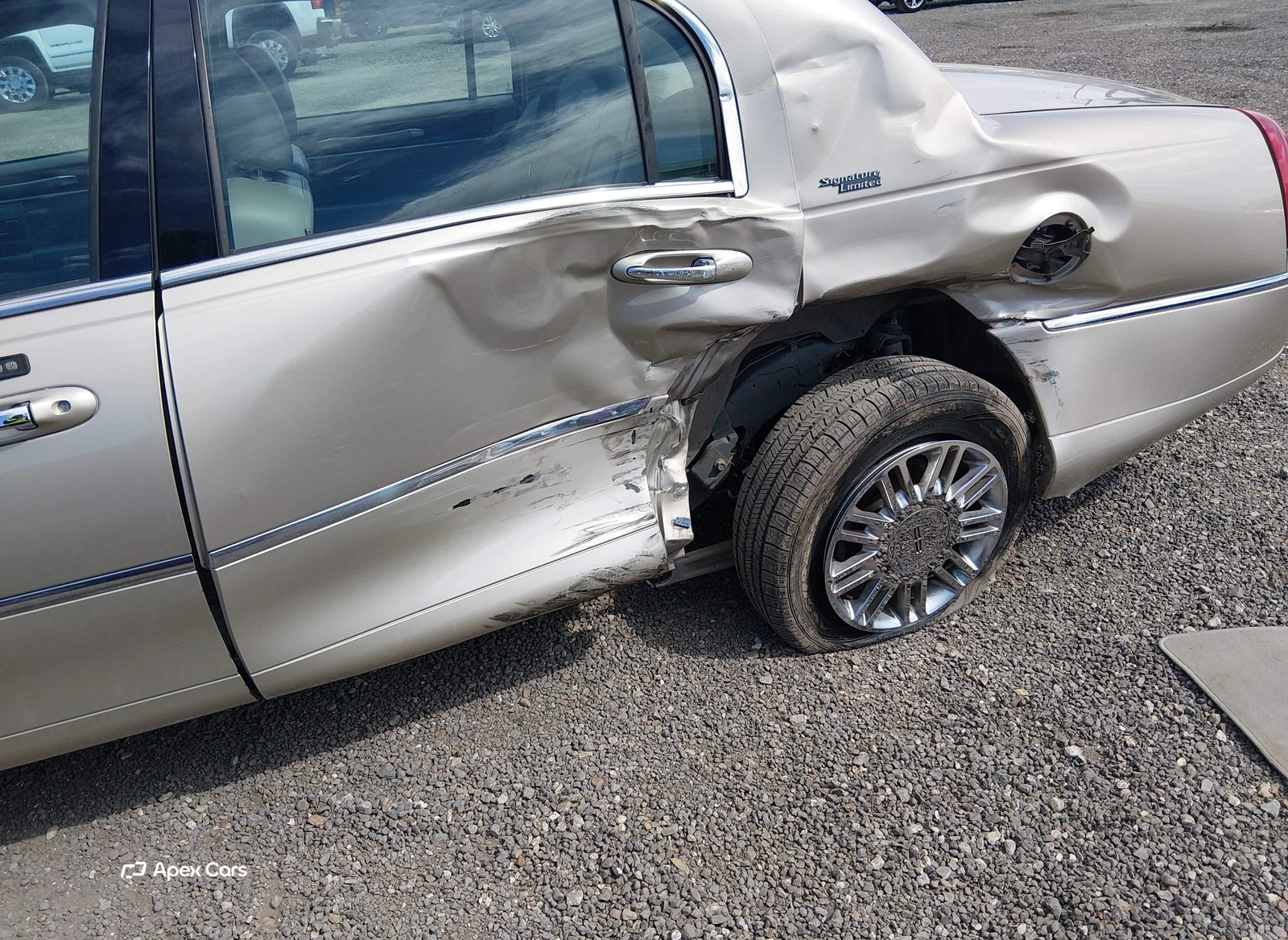 Lincoln Town Car 2006