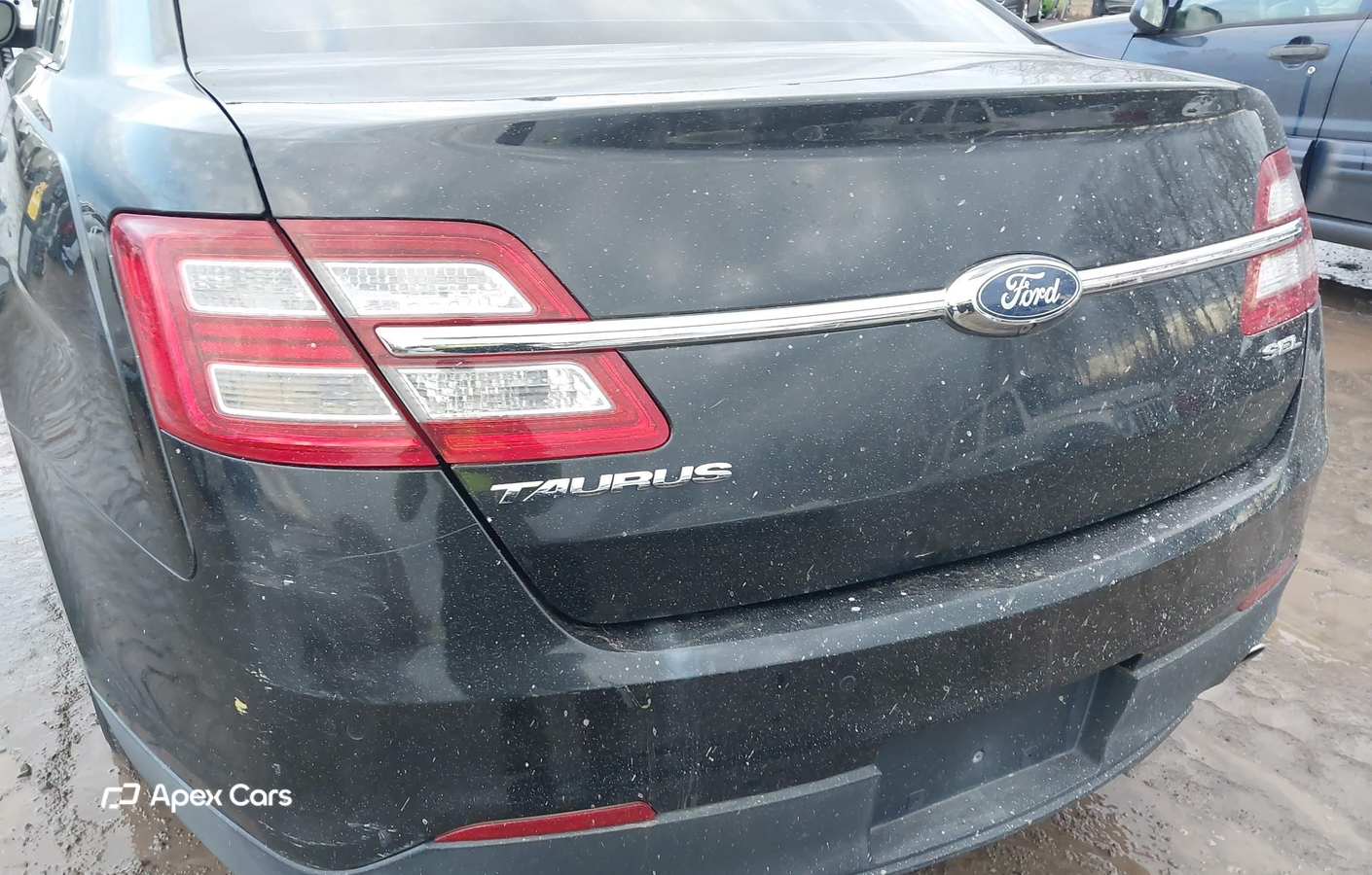 Ford Taurus 2015