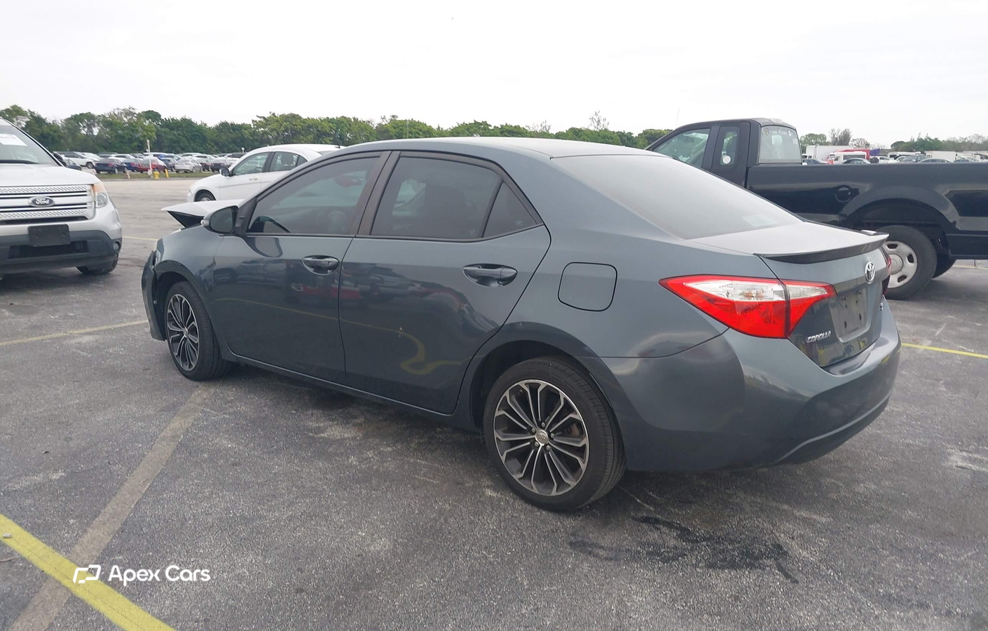 Toyota Corolla 2015