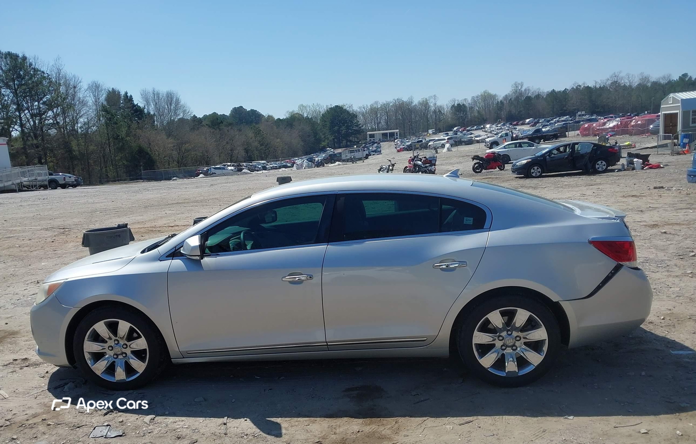 Buick LaCrosse 2011