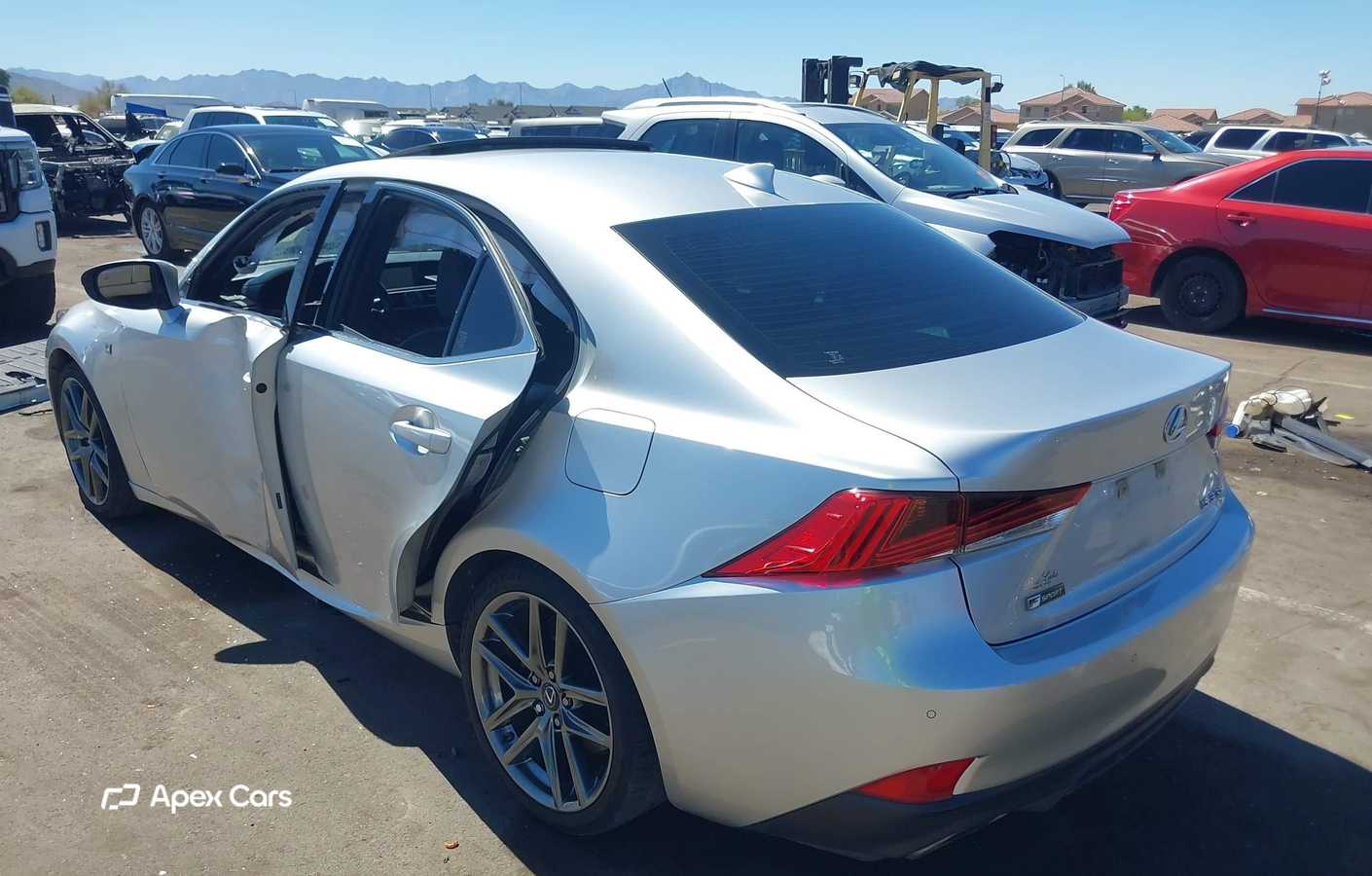 Lexus IS 2020