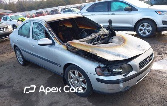 Volvo S60 2002 - Image 1 of 10