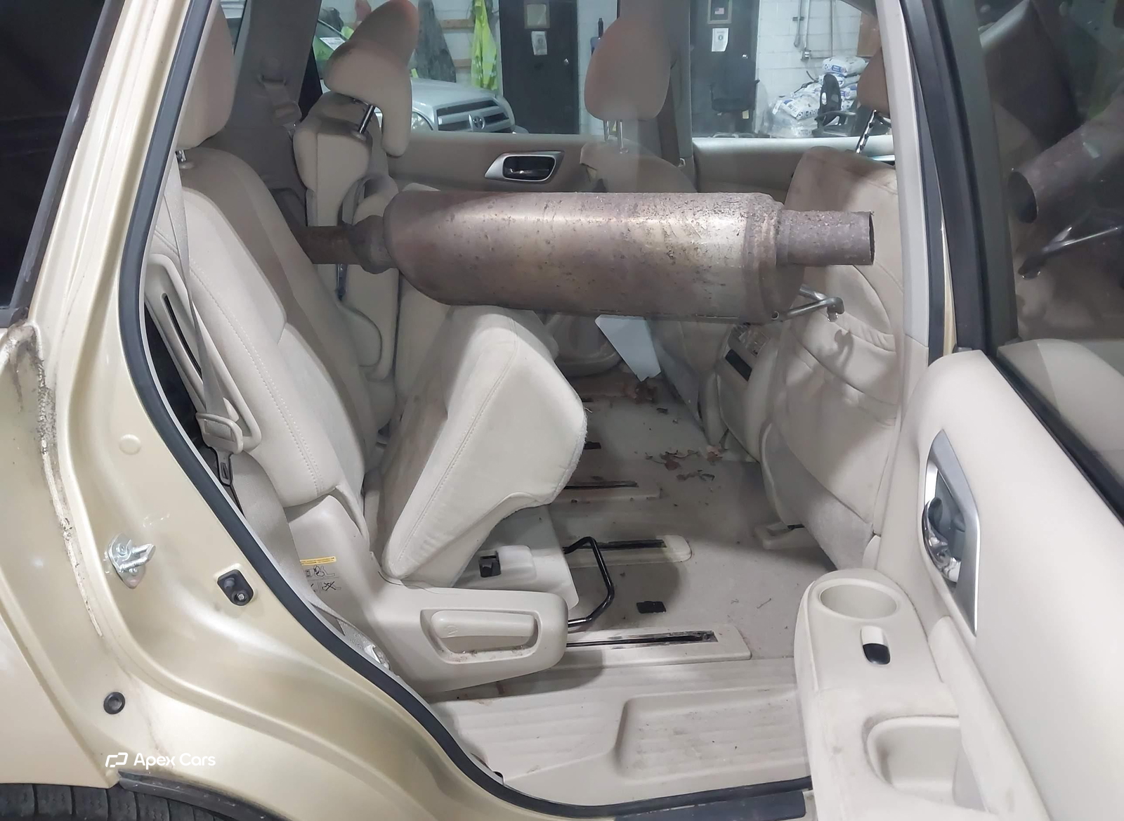 Nissan Pathfinder 2013