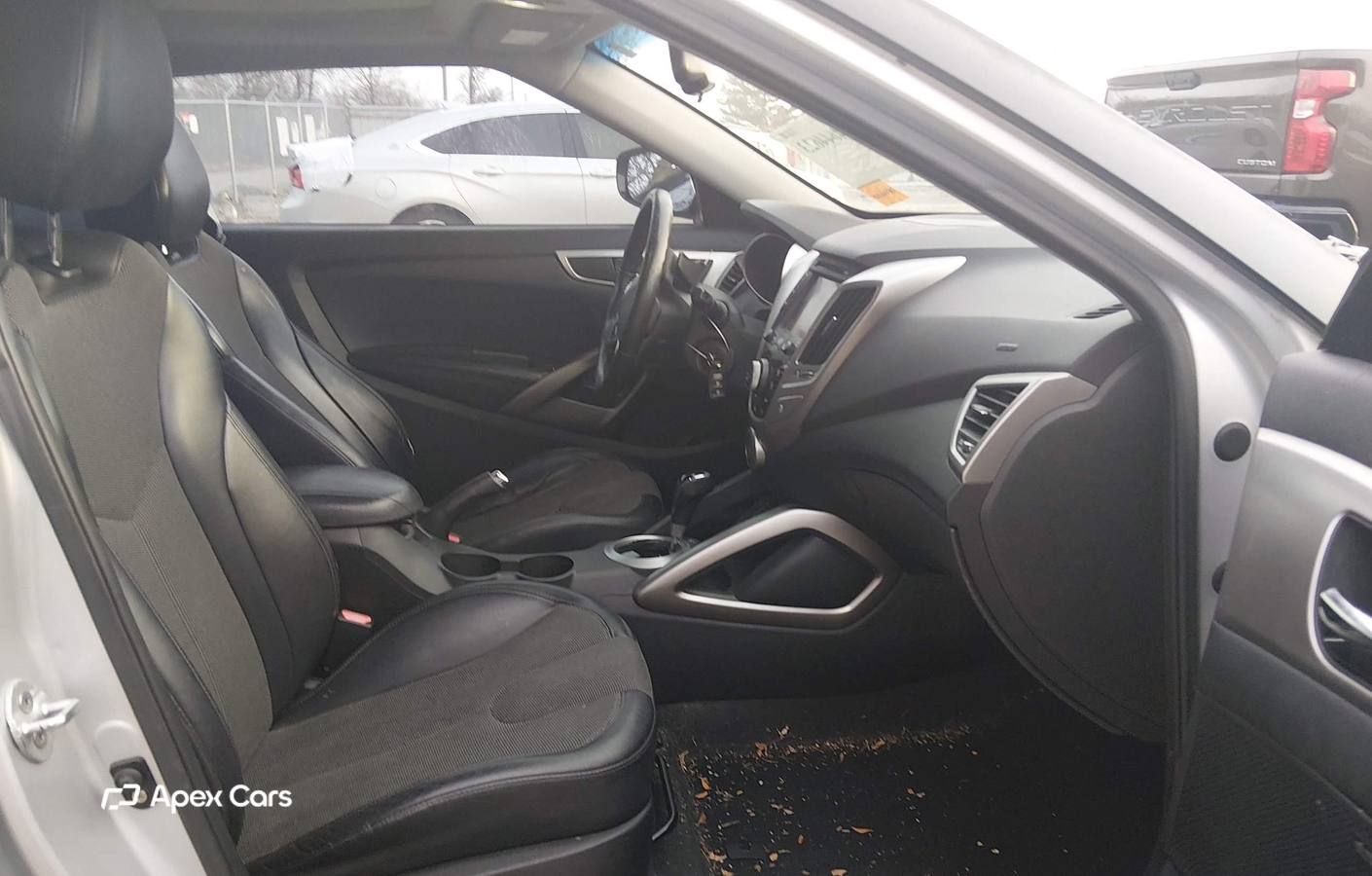 Hyundai Veloster 2012