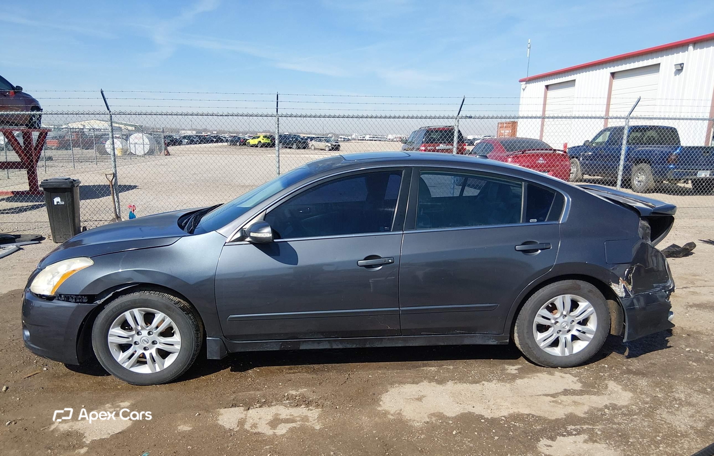 Nissan Altima 2012