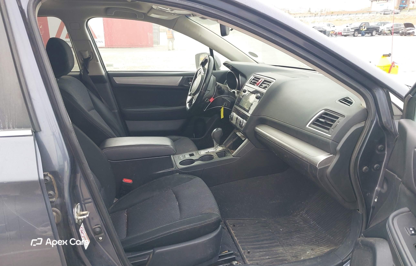 Subaru Outback 2016