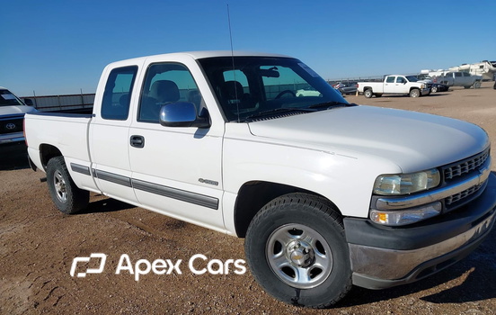 Chevrolet Silverado 2002 - Image 1 of 11