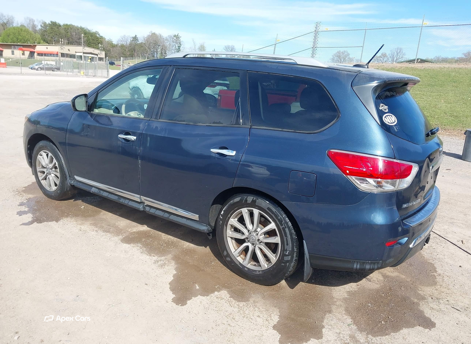 Nissan Pathfinder 2015