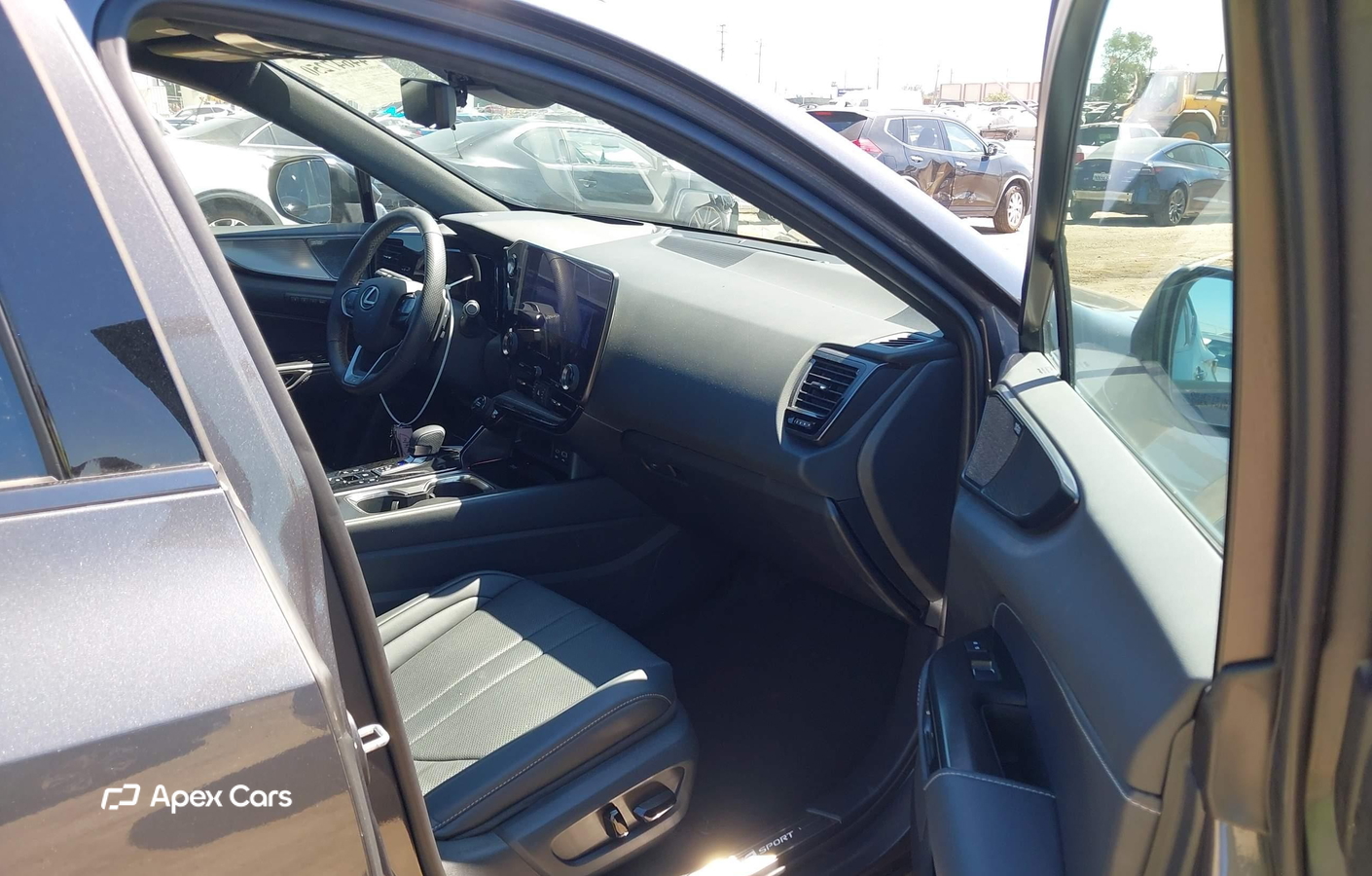 Lexus NX 2025