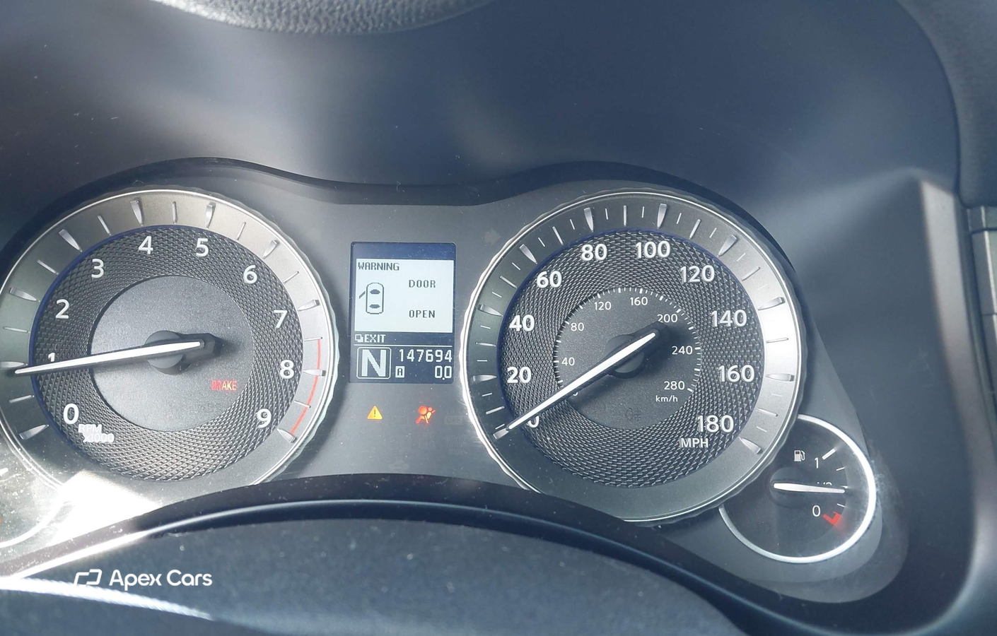 Infiniti M 2011