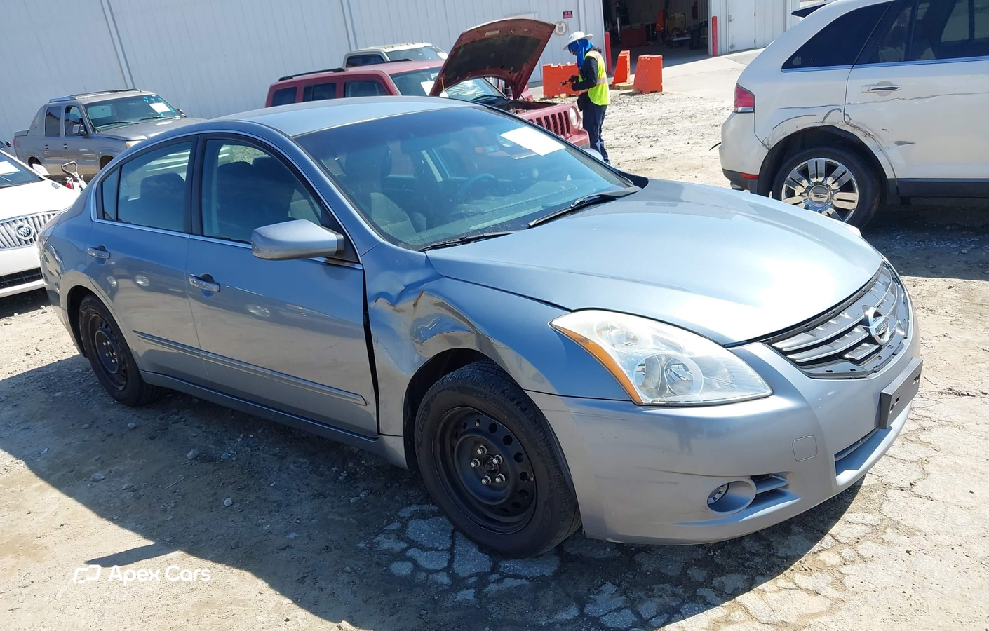 Nissan Altima 2012