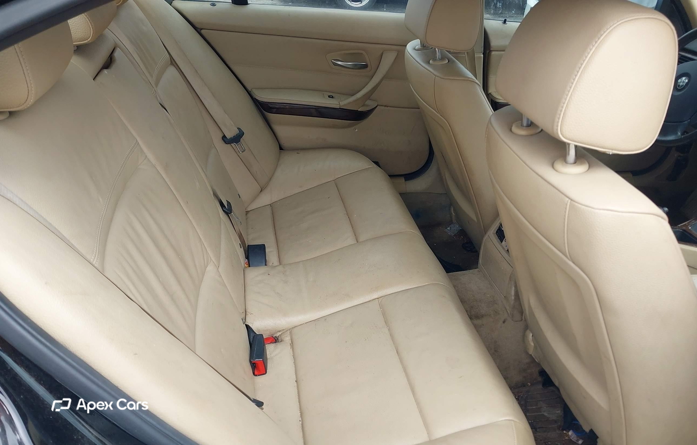 BMW Series 3 2011