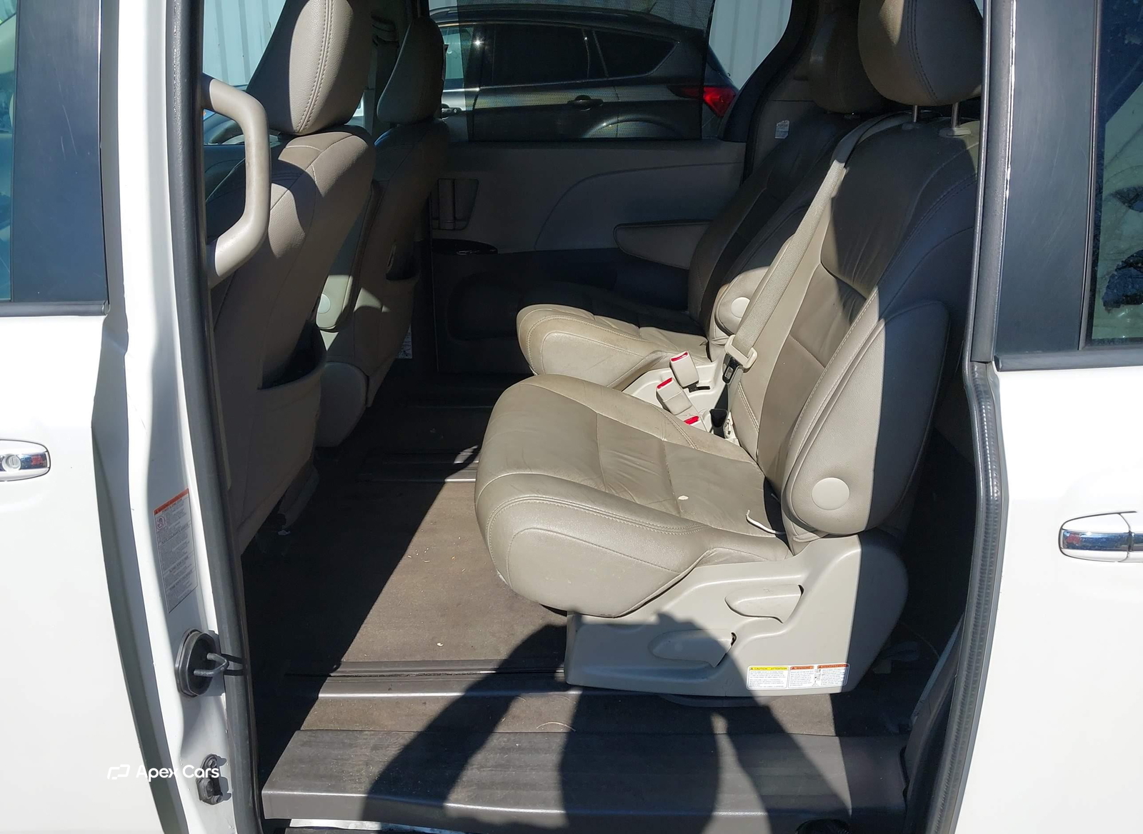 Toyota Sienna 2016