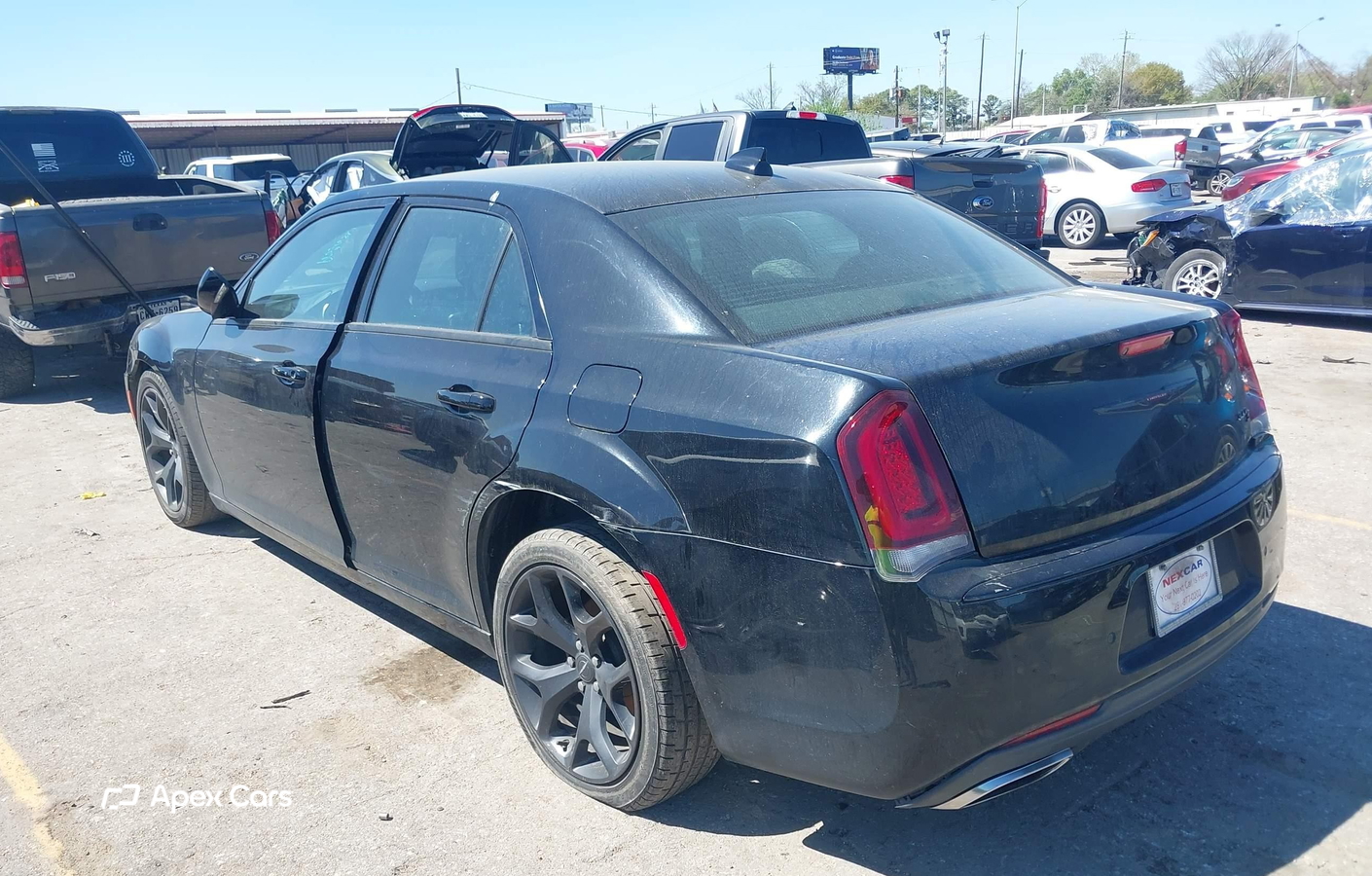 Chrysler 300 2021