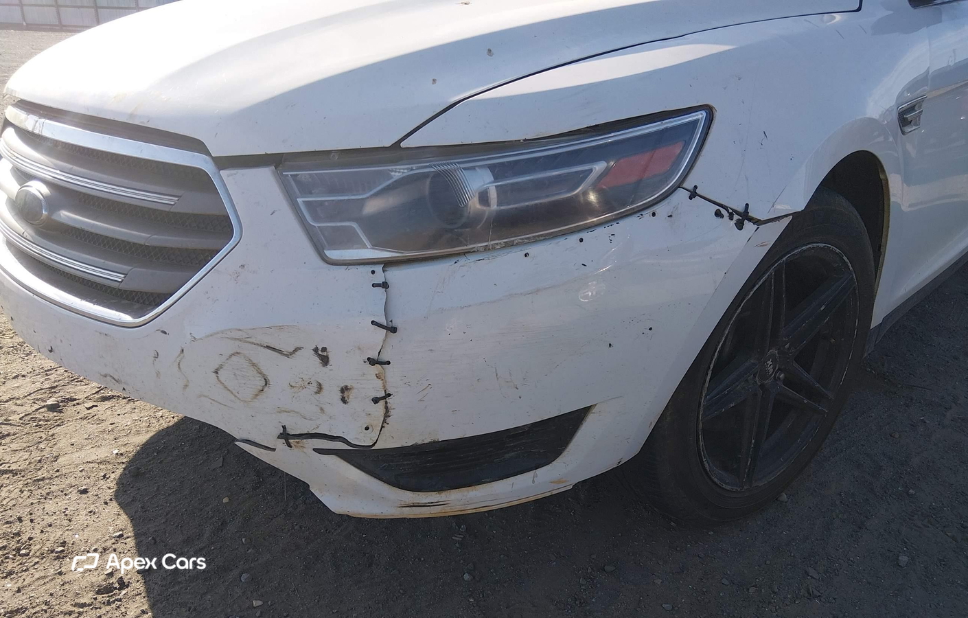 Ford Taurus 2017