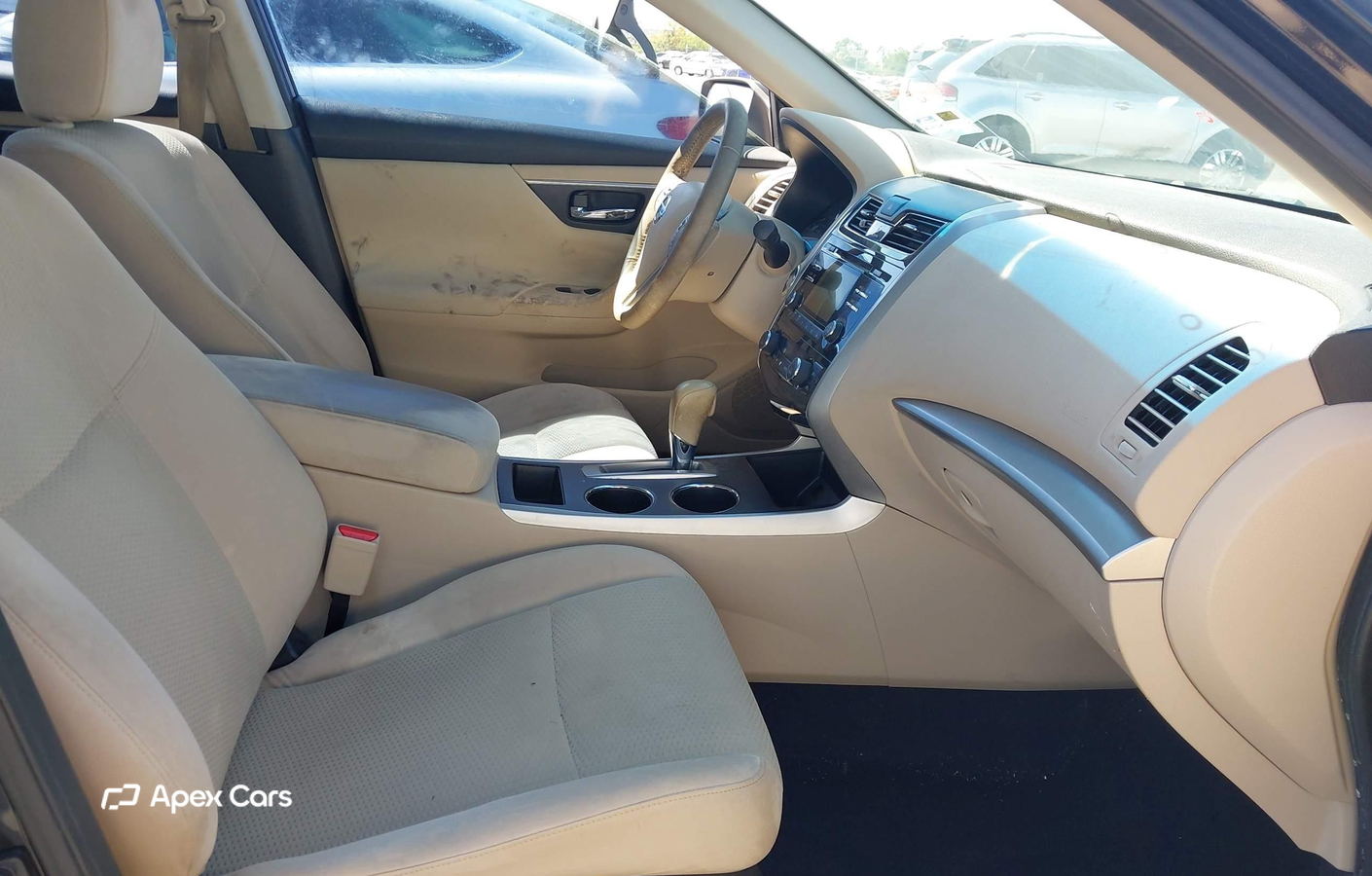 Nissan Altima 2015
