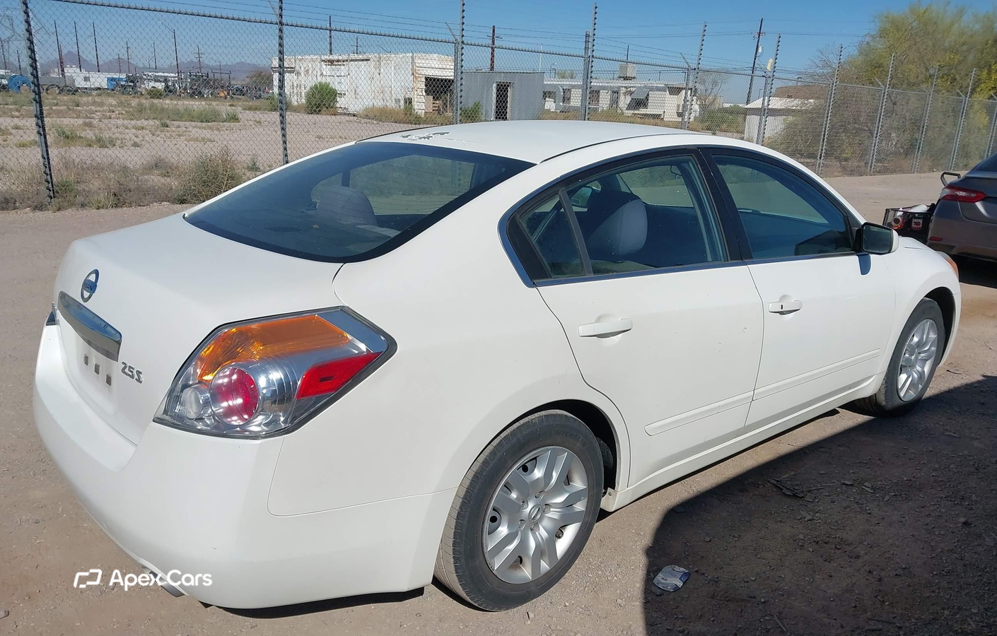 Nissan Altima 2012
