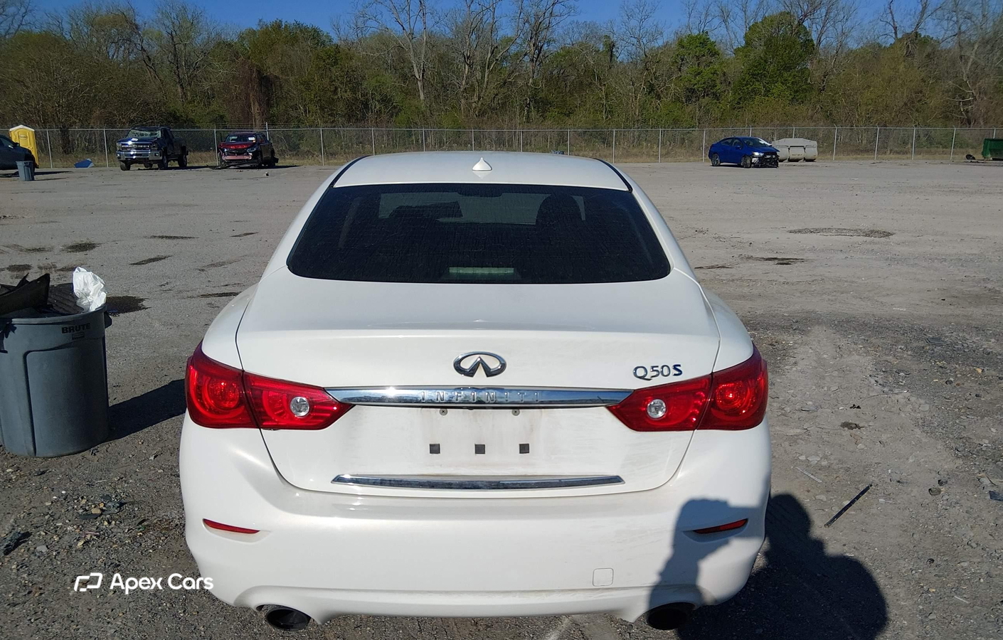 Infiniti Q50 2015