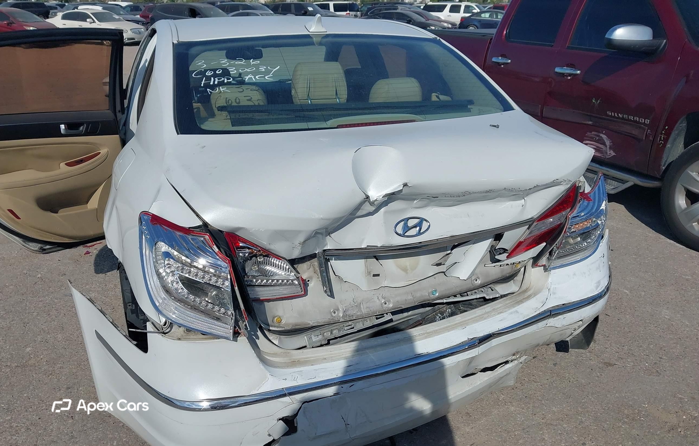 Hyundai Genesis 2012