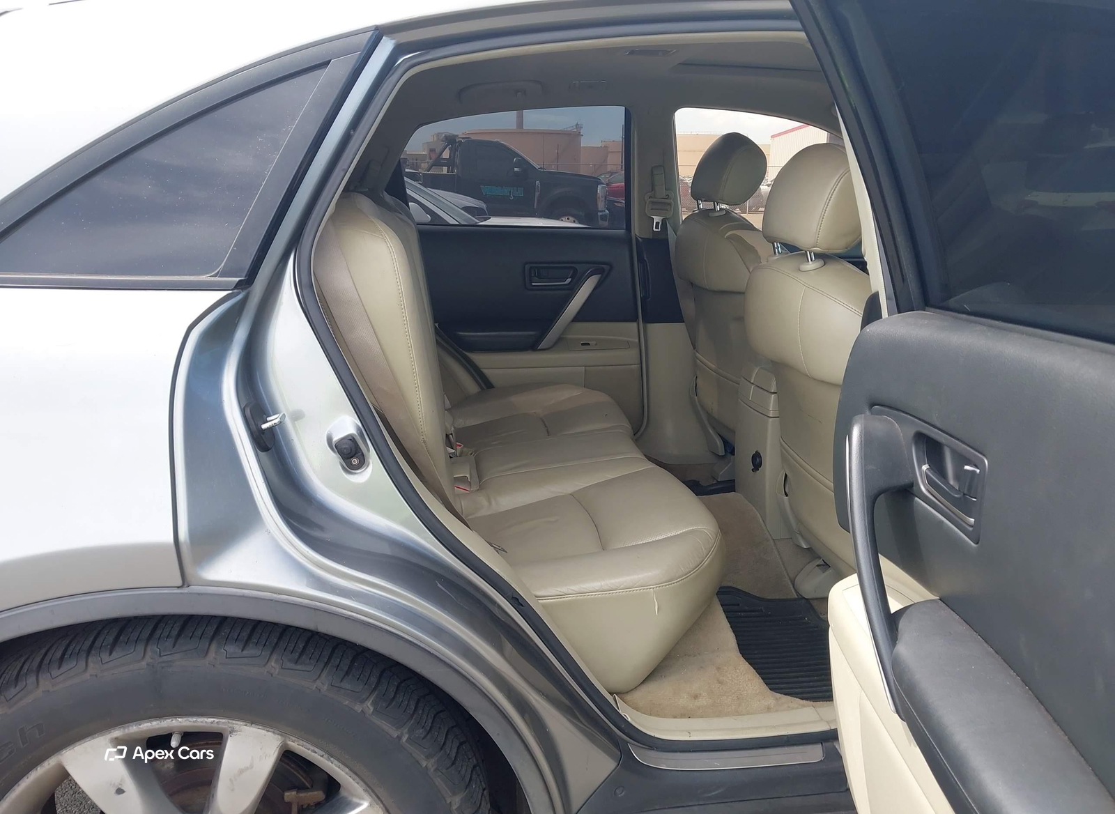 Infiniti FX 2004