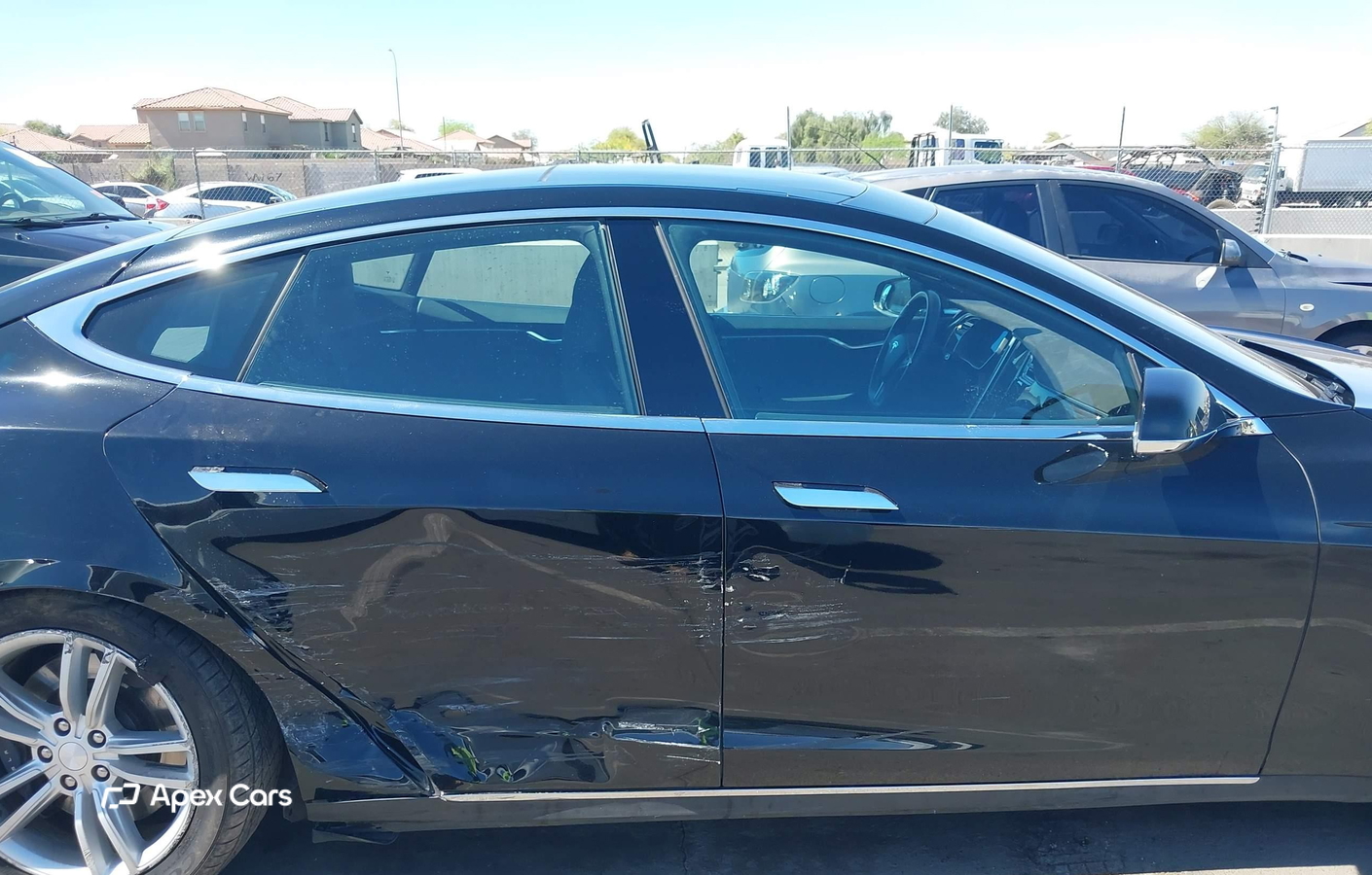 Tesla Model S 2015