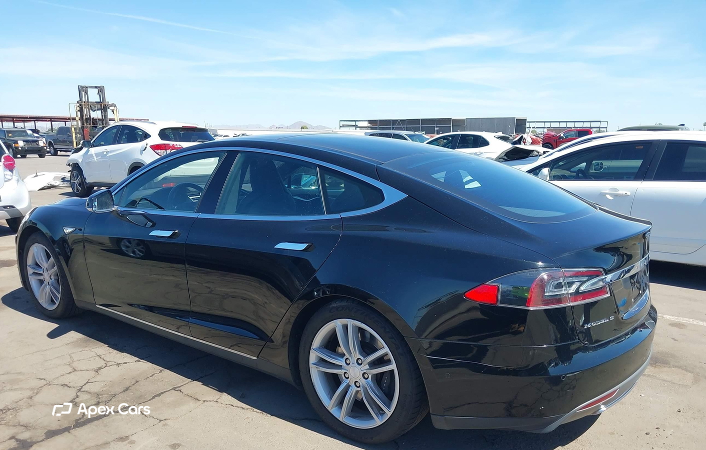 Tesla Model S 2015