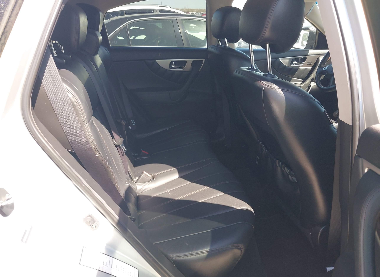 Infiniti QX70 2017