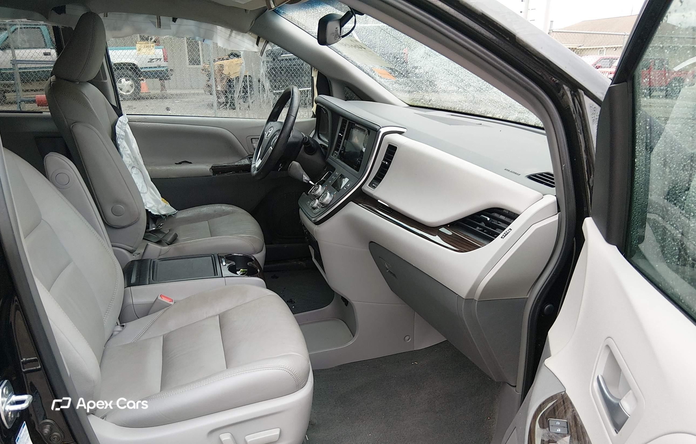 Toyota Sienna 2016