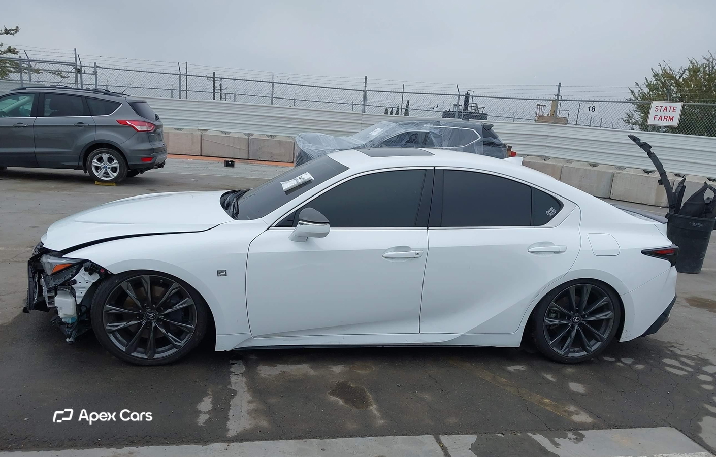 Lexus IS 2023