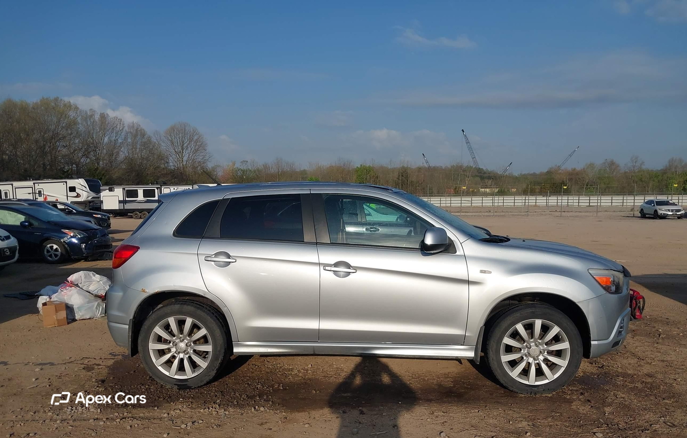 Mitsubishi Outlander 2011