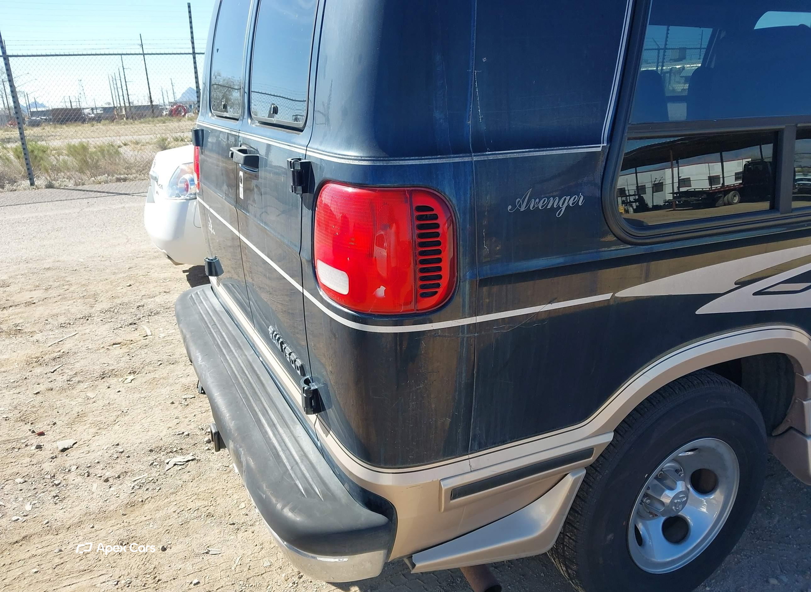 Dodge RAM Van 2001